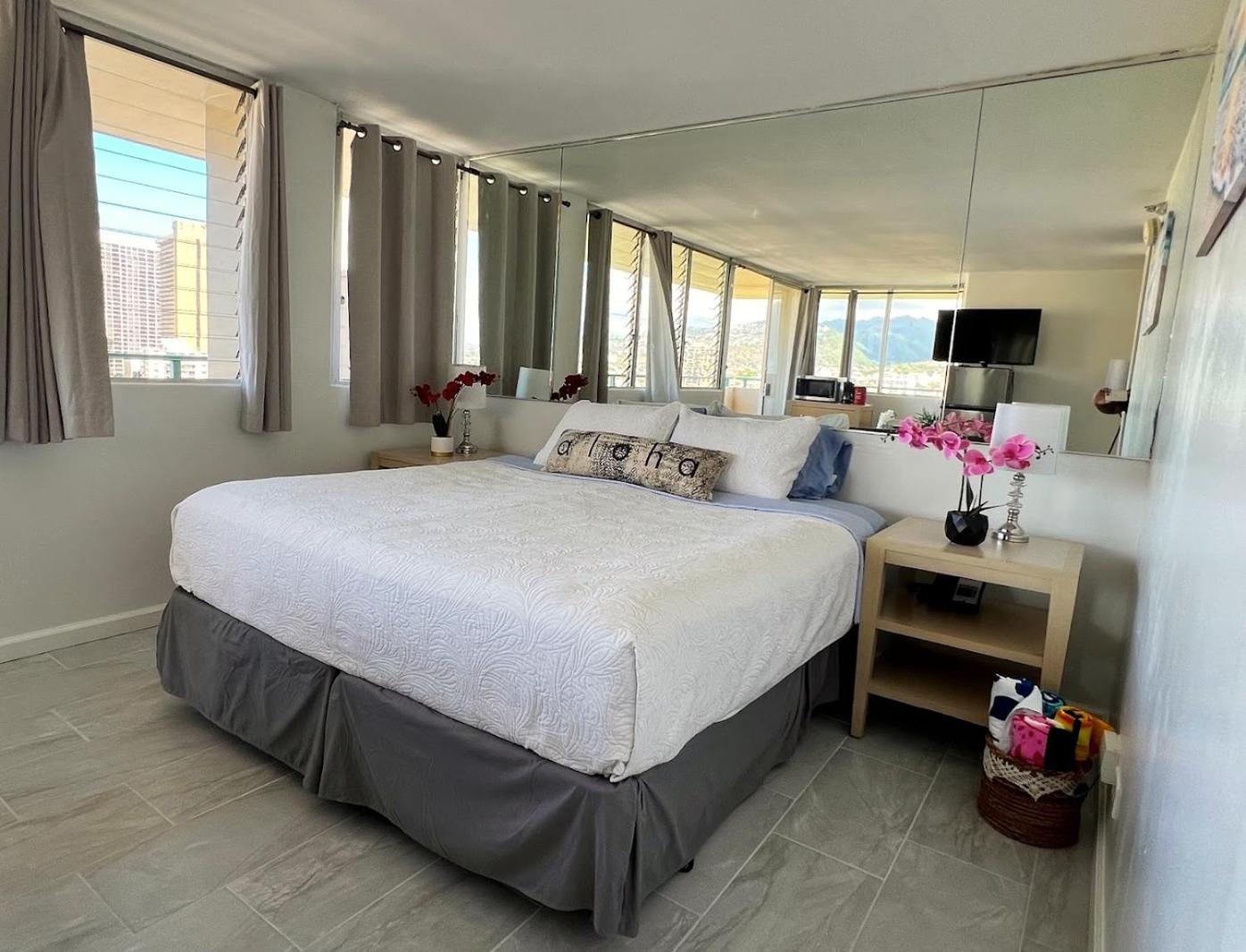 Penthouse In Waikiki With Ocean & Mountain Views 3* Honolulu