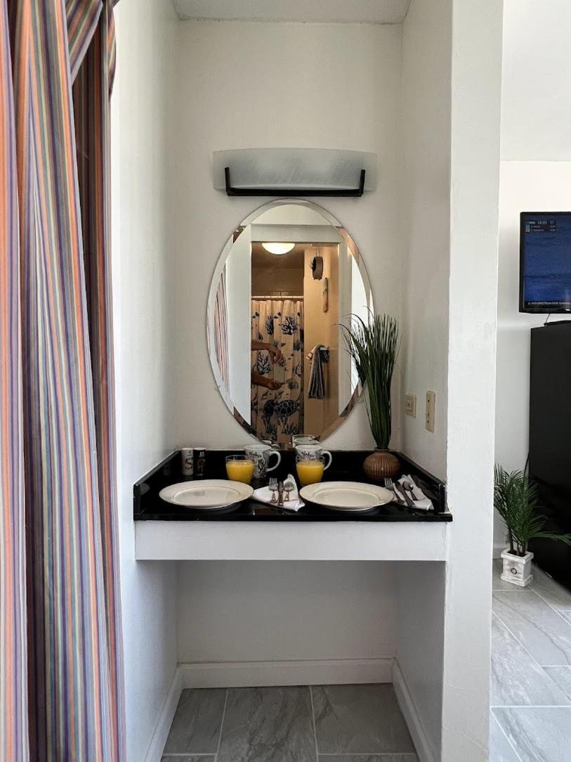 Penthouse In Waikiki With Ocean & Mountain Views Hotel 3*