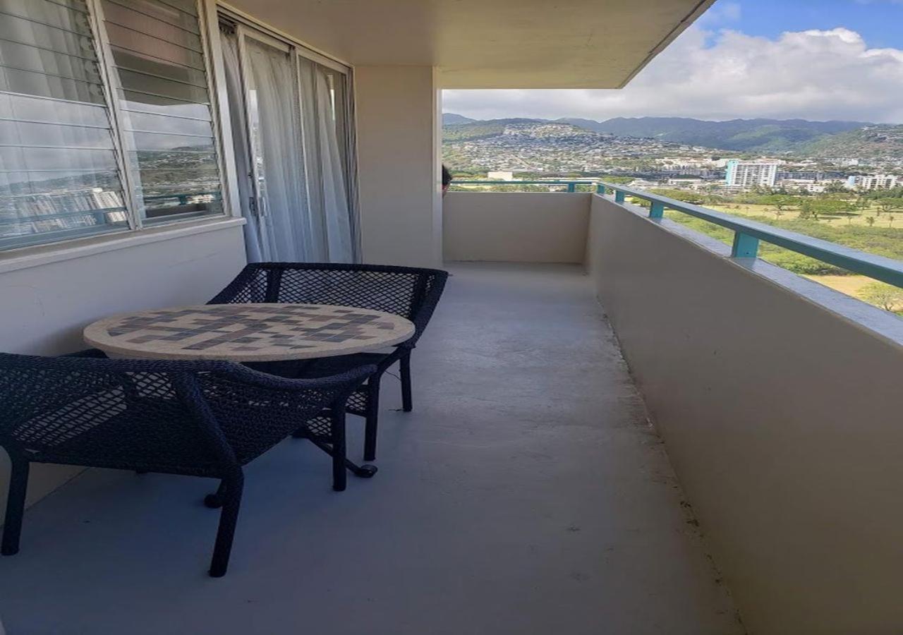 Penthouse In Waikiki With Ocean & Mountain Views Hotel 3*