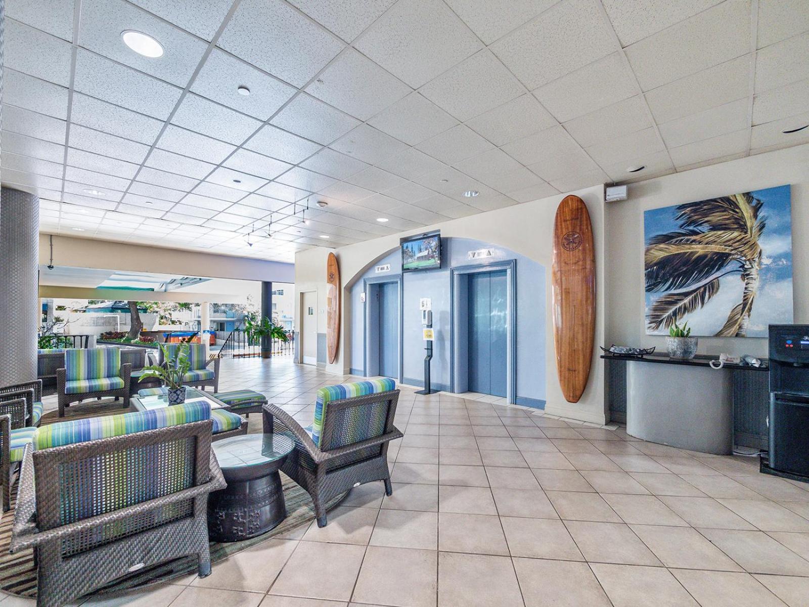 Penthouse In Waikiki With Ocean & Mountain Views 3*