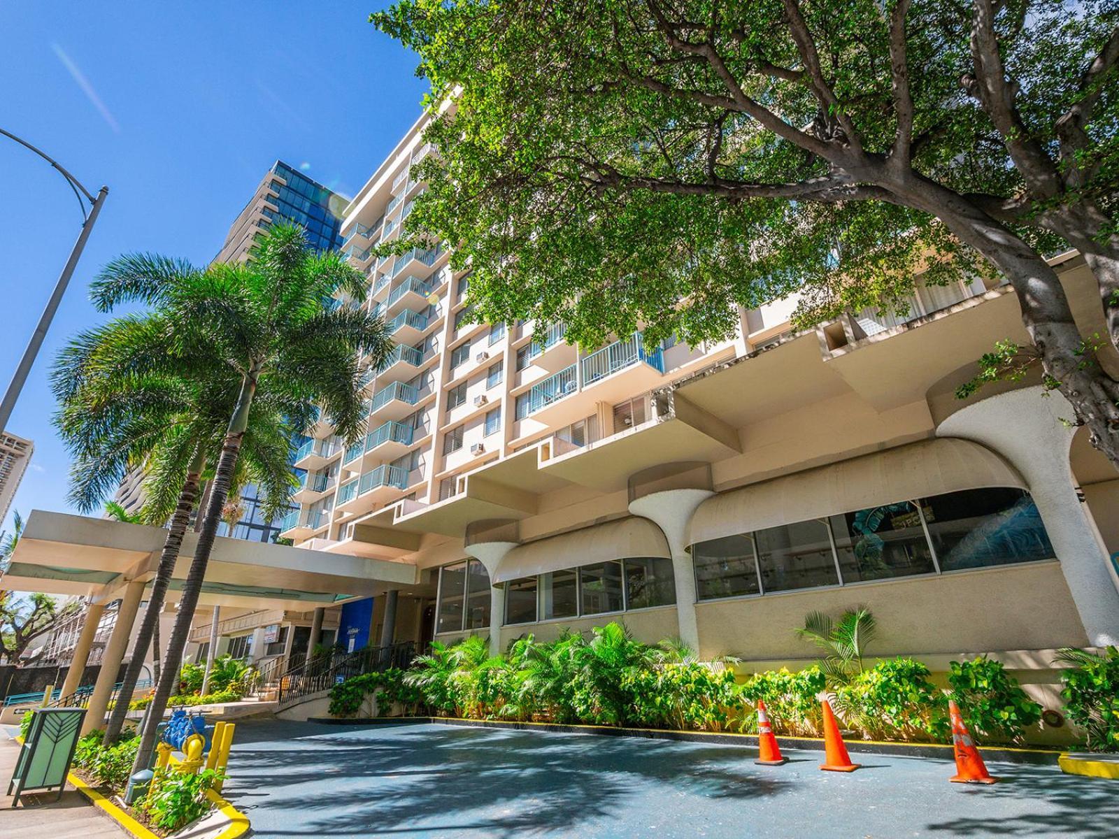 Penthouse In Waikiki With Ocean & Mountain Views Hotel 3*